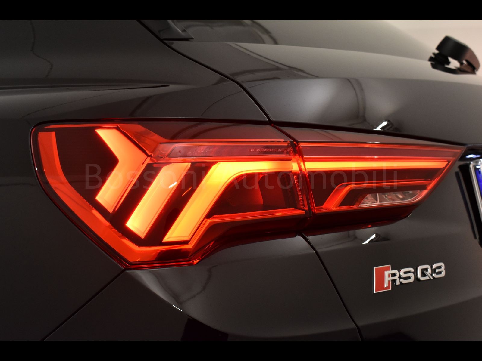10 - Audi RSQ3 rs 2.5 quattro s tronic