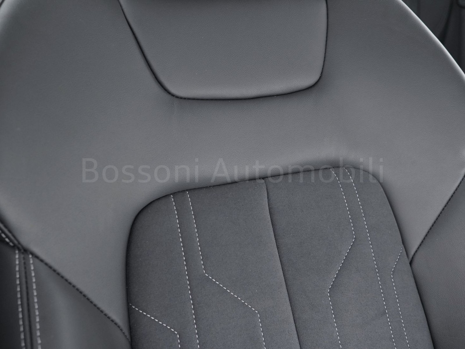 22 - Audi A6 avant 45 3.0 v6 tdi mhev 48v s line edition quattro ultra s tronic