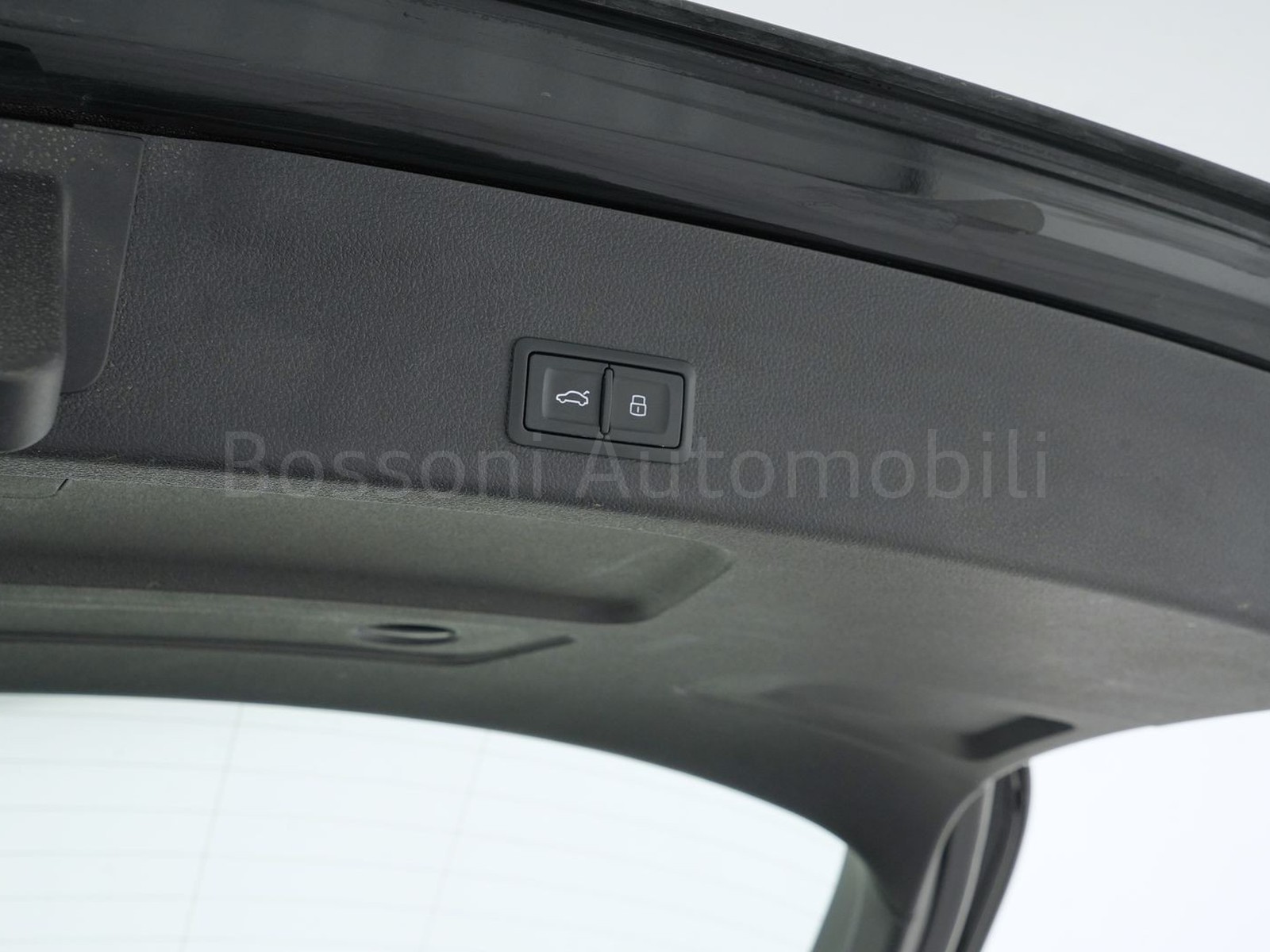 39 - Audi A6 avant 45 3.0 v6 tdi mhev 48v s line edition quattro ultra s tronic