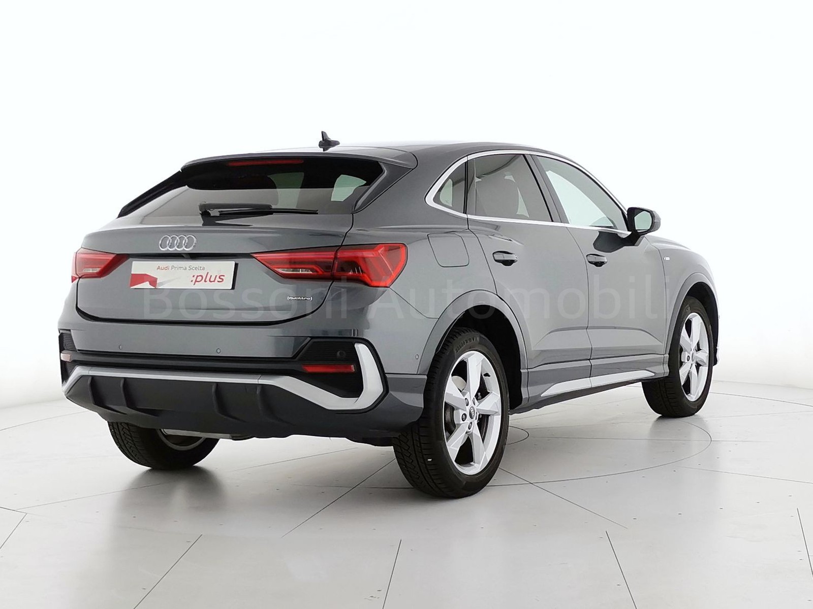 2 - Audi Q3 sportback 40 2.0 tdi 193cv s line edition quattro s tronic