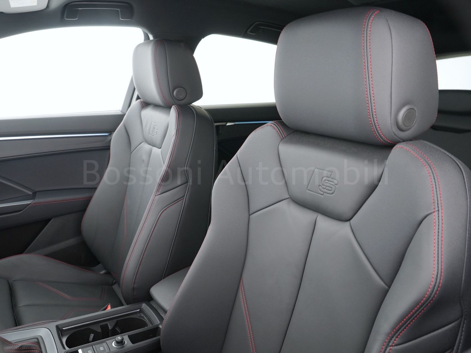 21 - Audi Q3 sportback 40 2.0 tdi 193cv s line edition quattro s tronic