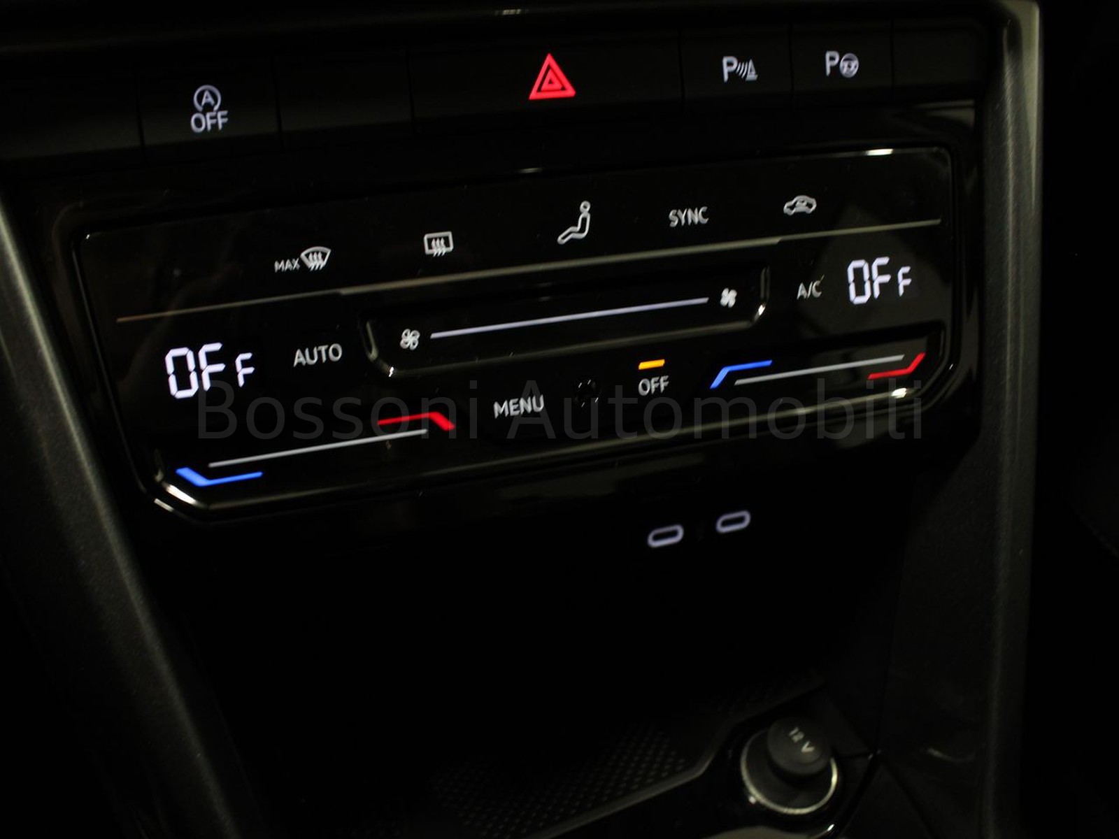 21 - Volkswagen T-Roc 1.0 tsi 115cv style