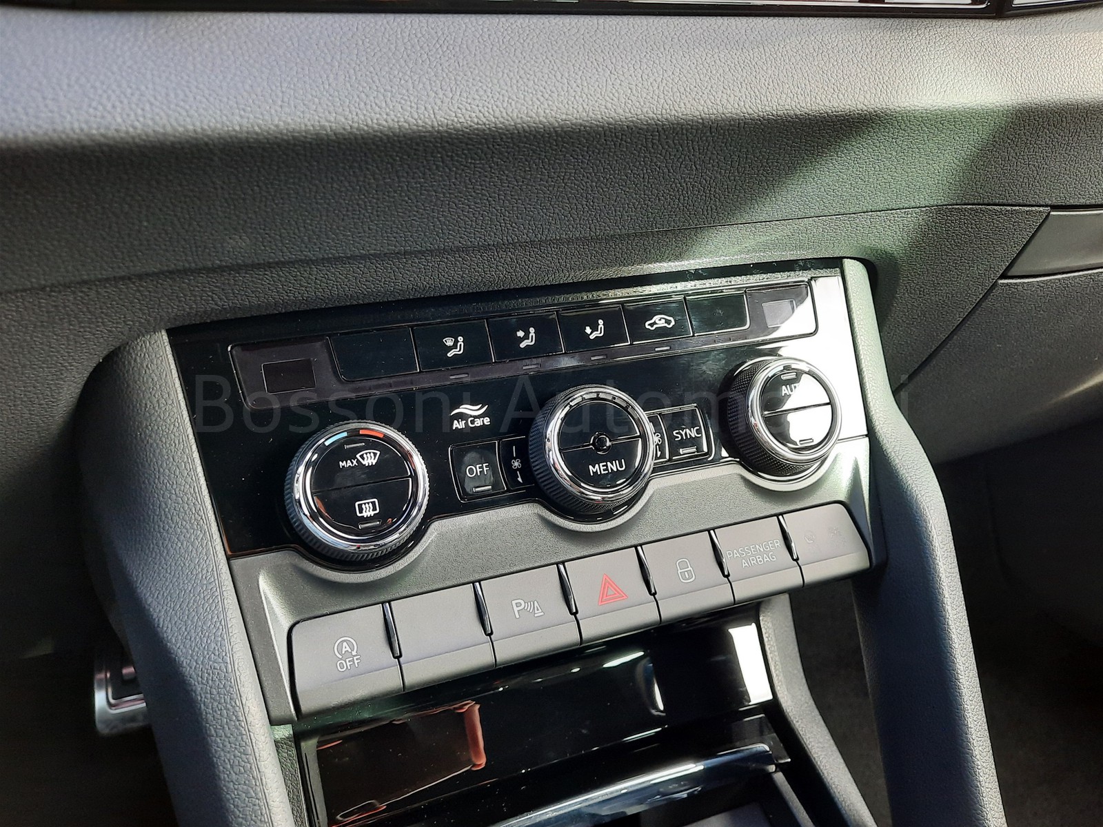 12 - Skoda Karoq 2.0 tdi evo scr 150cv sportline dsg