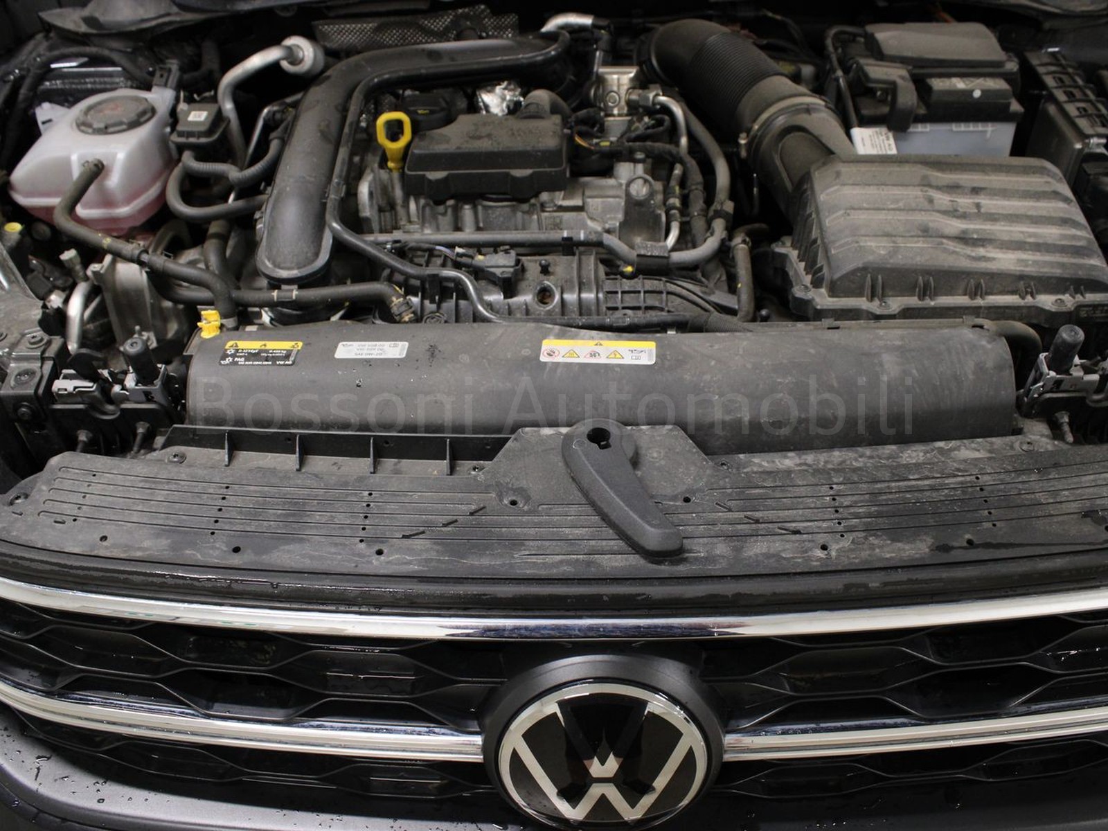 11 - Volkswagen Taigo 1.0 tsi 110cv life