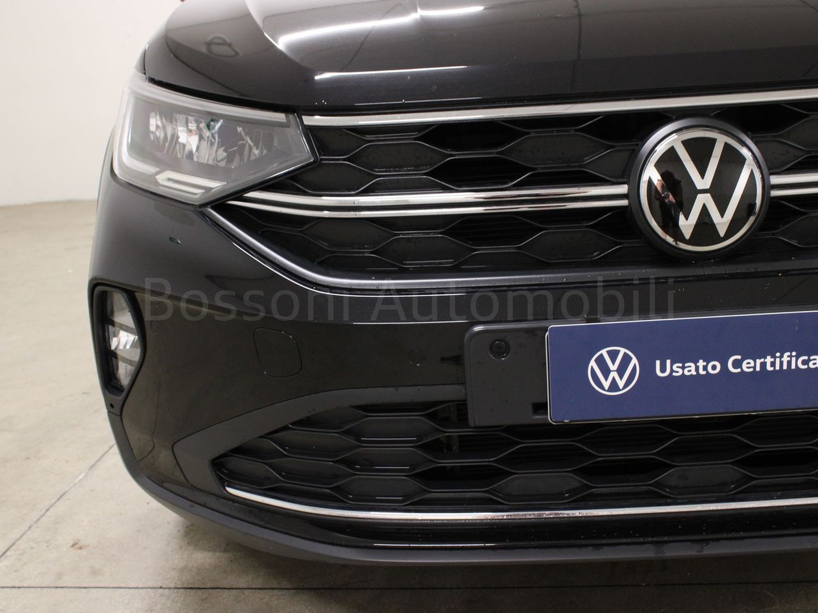 14 - Volkswagen Taigo 1.0 tsi 110cv life