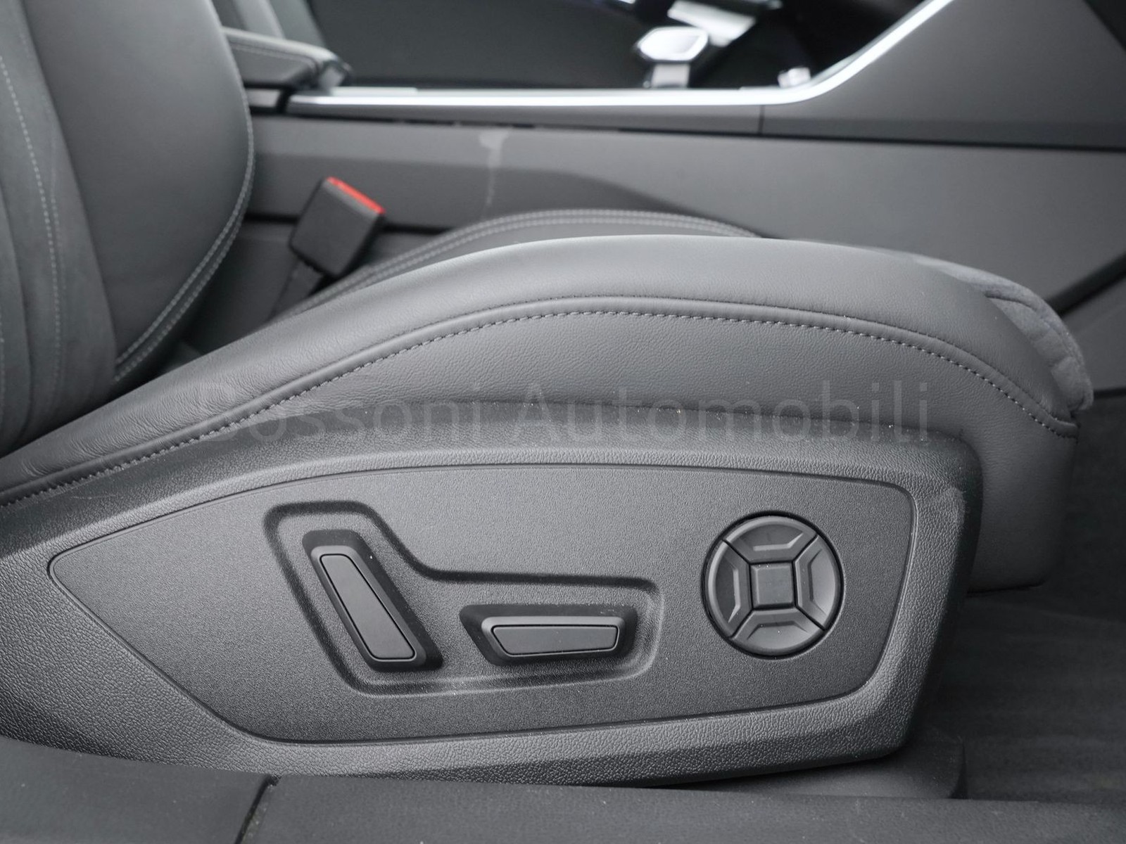 20 - Audi A6 allroad allroad 40 2.0 tdi mhev 12v 204cv business advanced quattro ultra s tronic