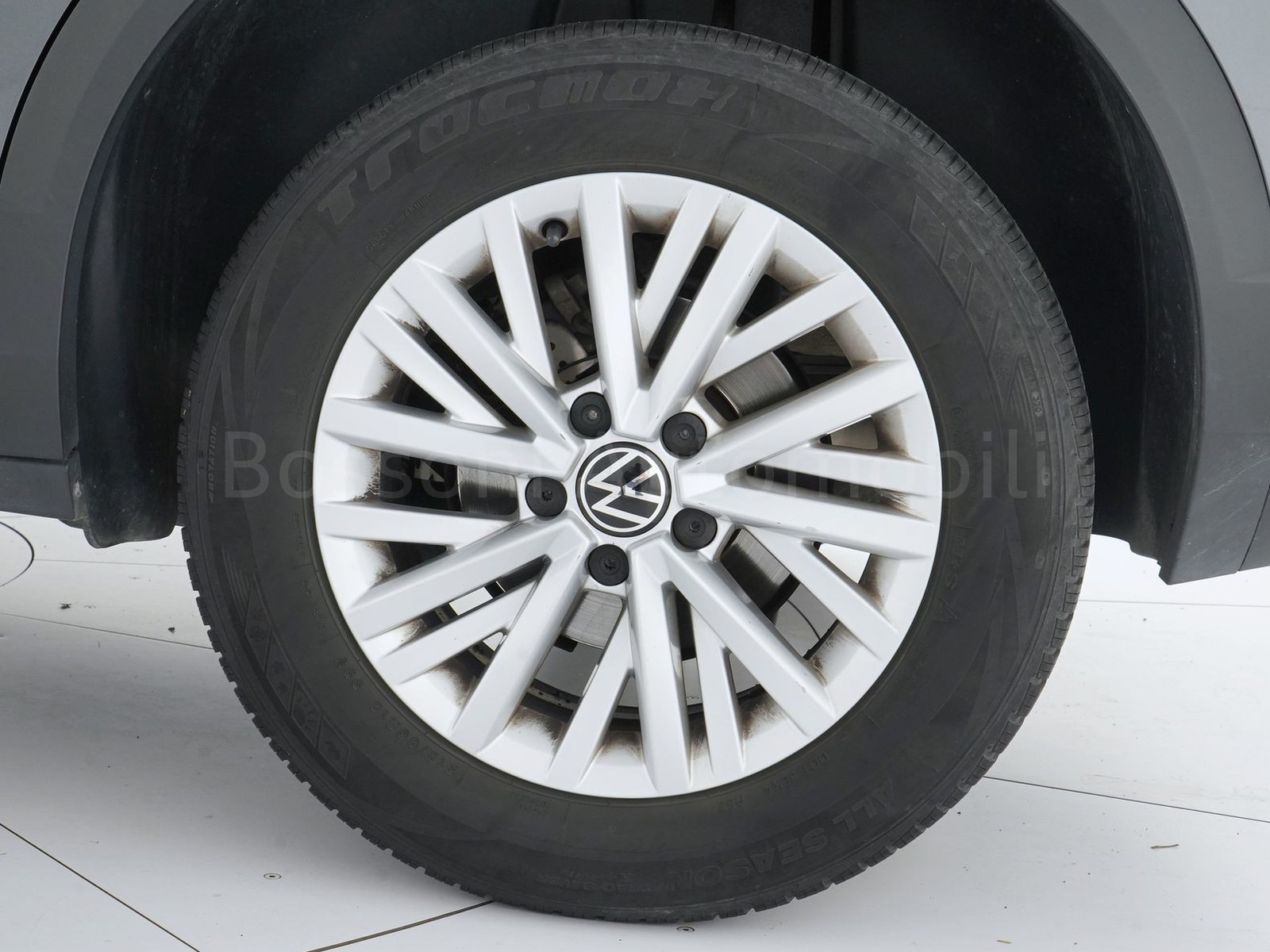 12 - Volkswagen T-Roc 2.0 tdi scr 115cv life