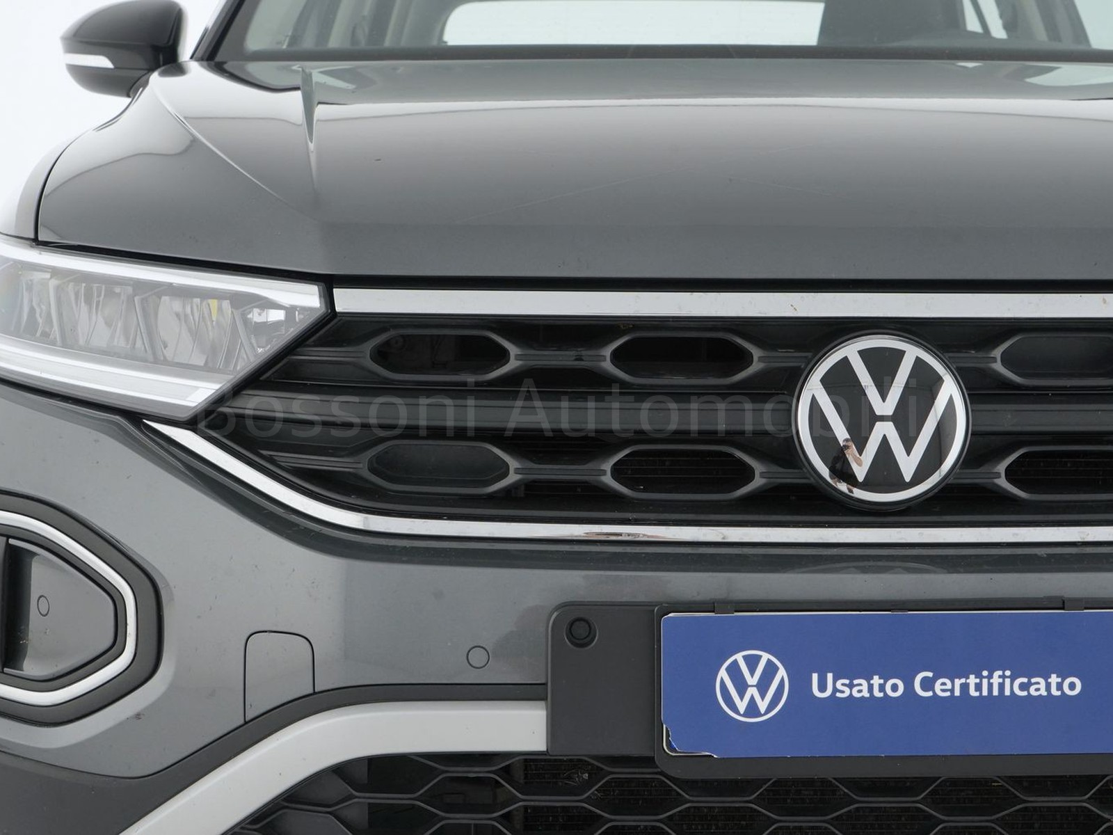 14 - Volkswagen T-Roc 2.0 tdi scr 115cv life