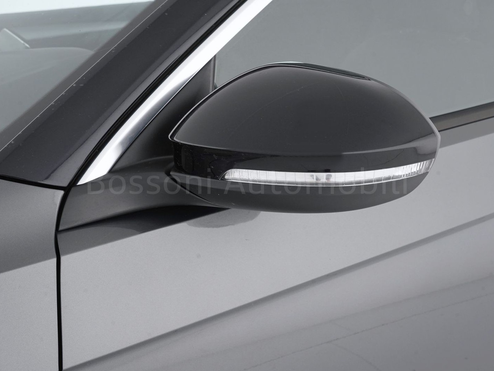 35 - Volkswagen T-Roc 2.0 tdi scr 115cv life