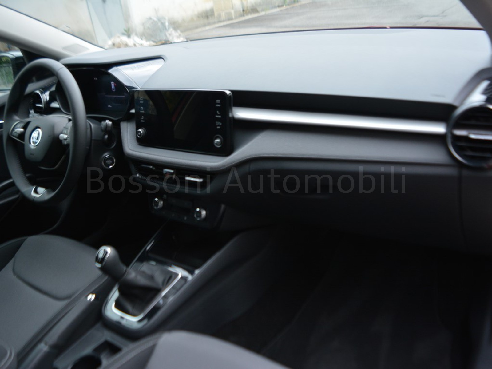 8 - Skoda Fabia 1.0 mpi evo 80cv style