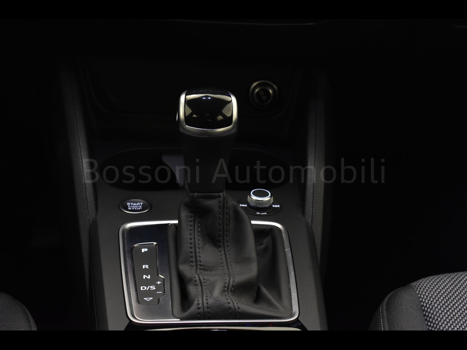 20 - Audi Q2 35 2.0 tdi s line edition s tronic