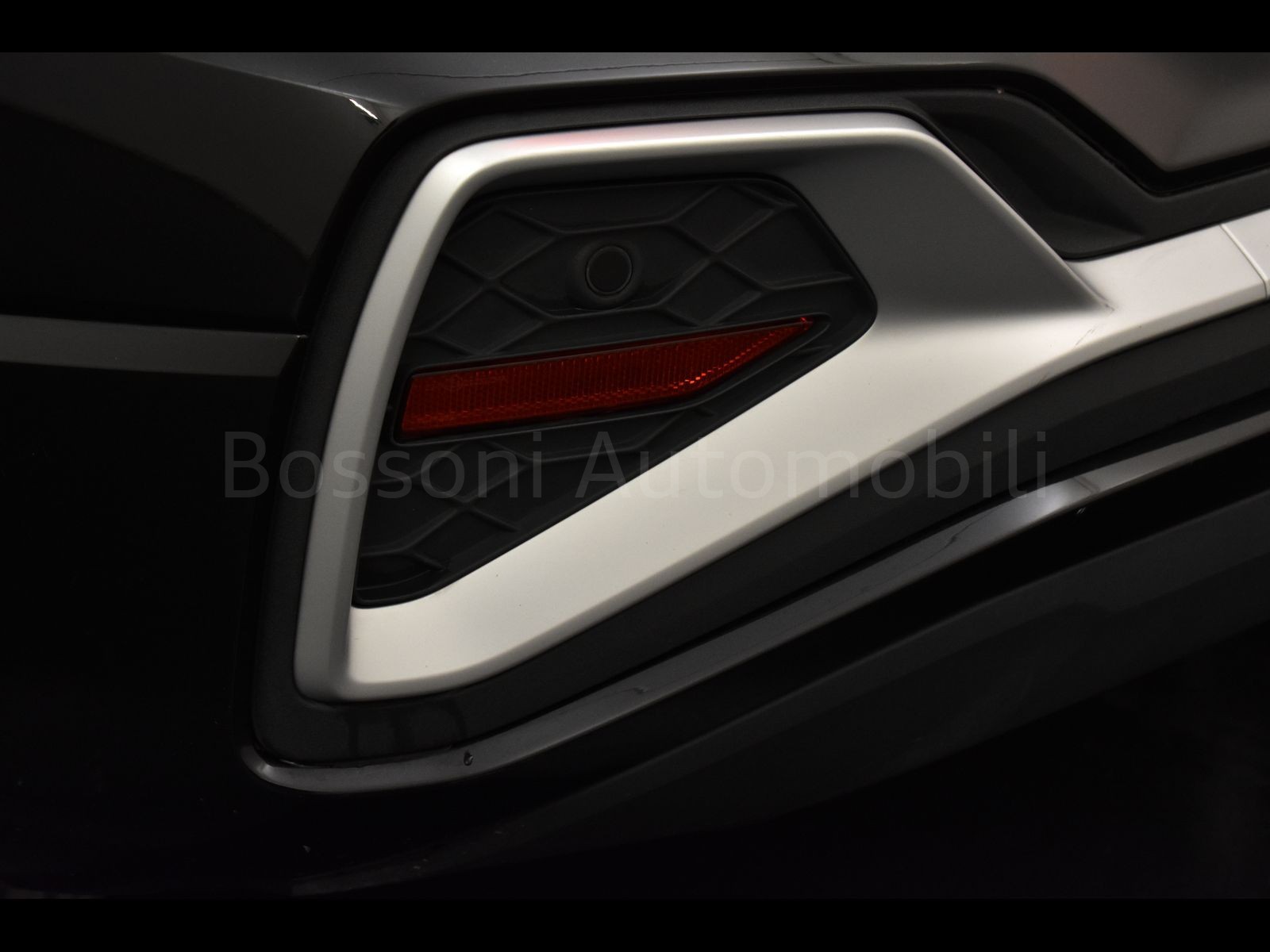 9 - Audi Q2 35 2.0 tdi s line edition s tronic