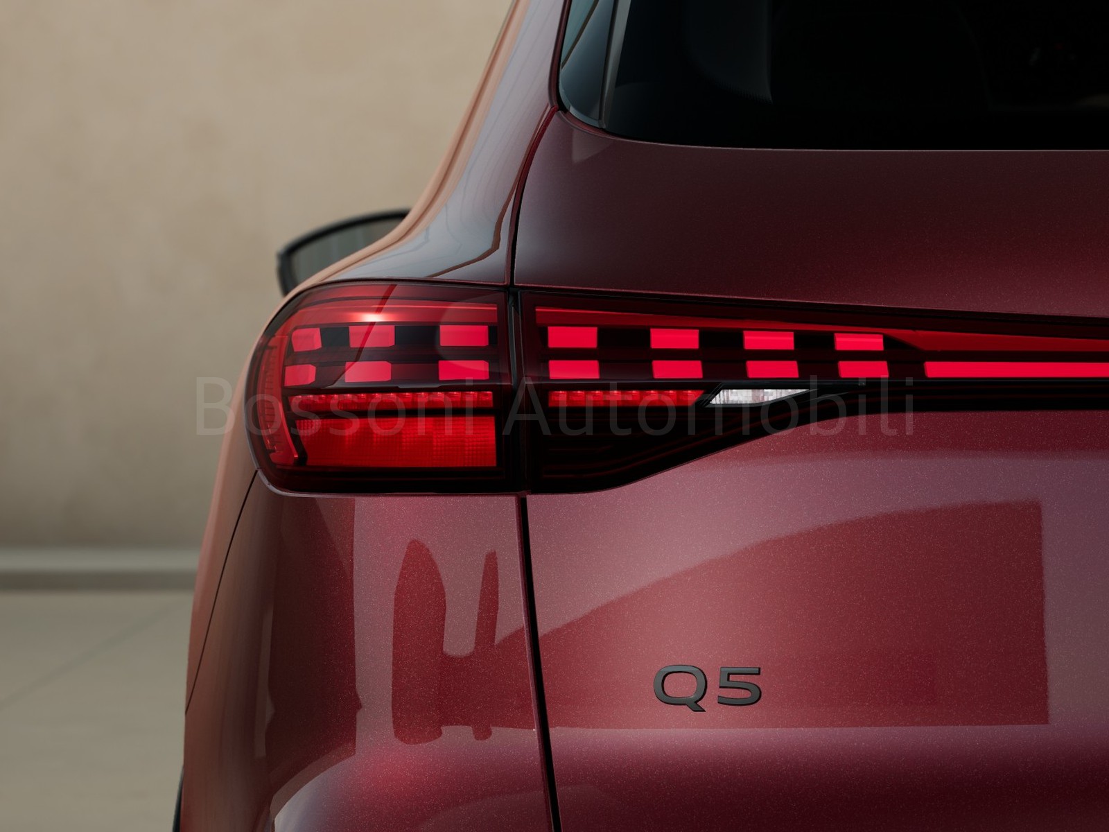 9 - Audi Q5 2.0 e-hybrid 299cv s line edition quattro s tronic