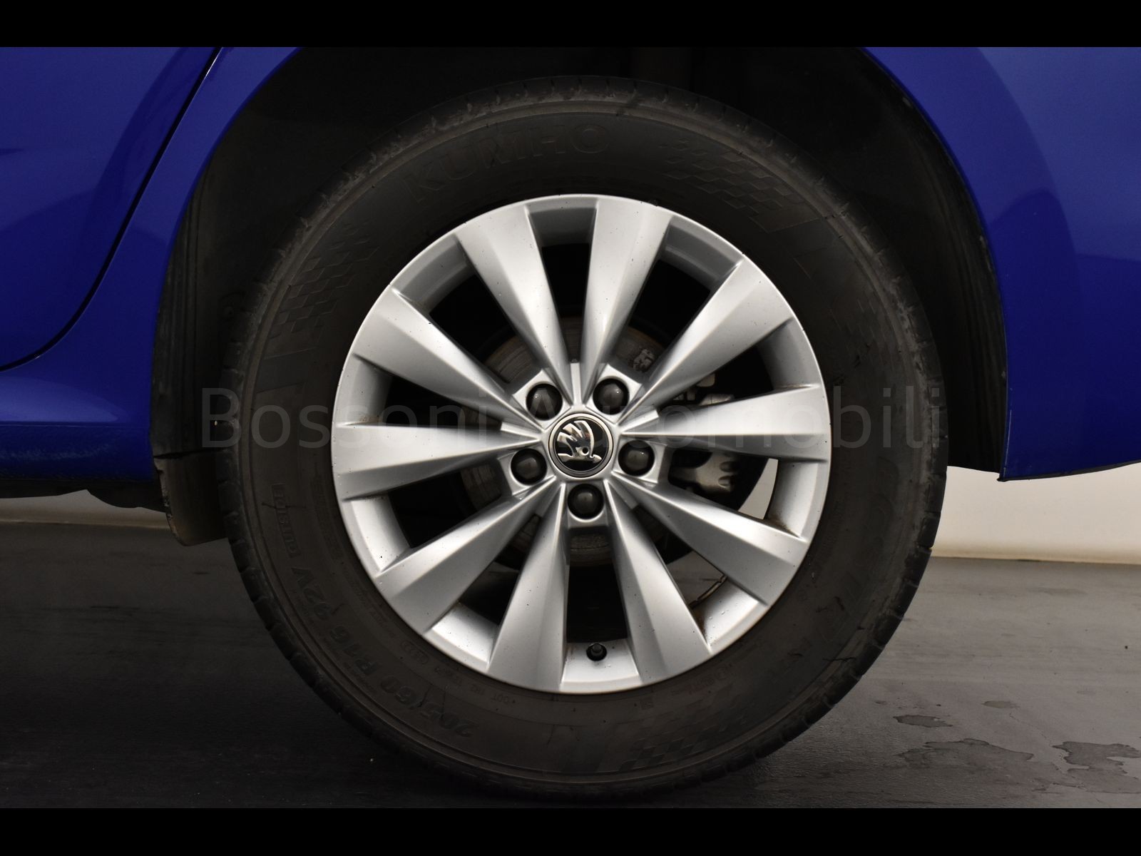 12 - Skoda Kamiq 1.0 tsi 95cv ambition