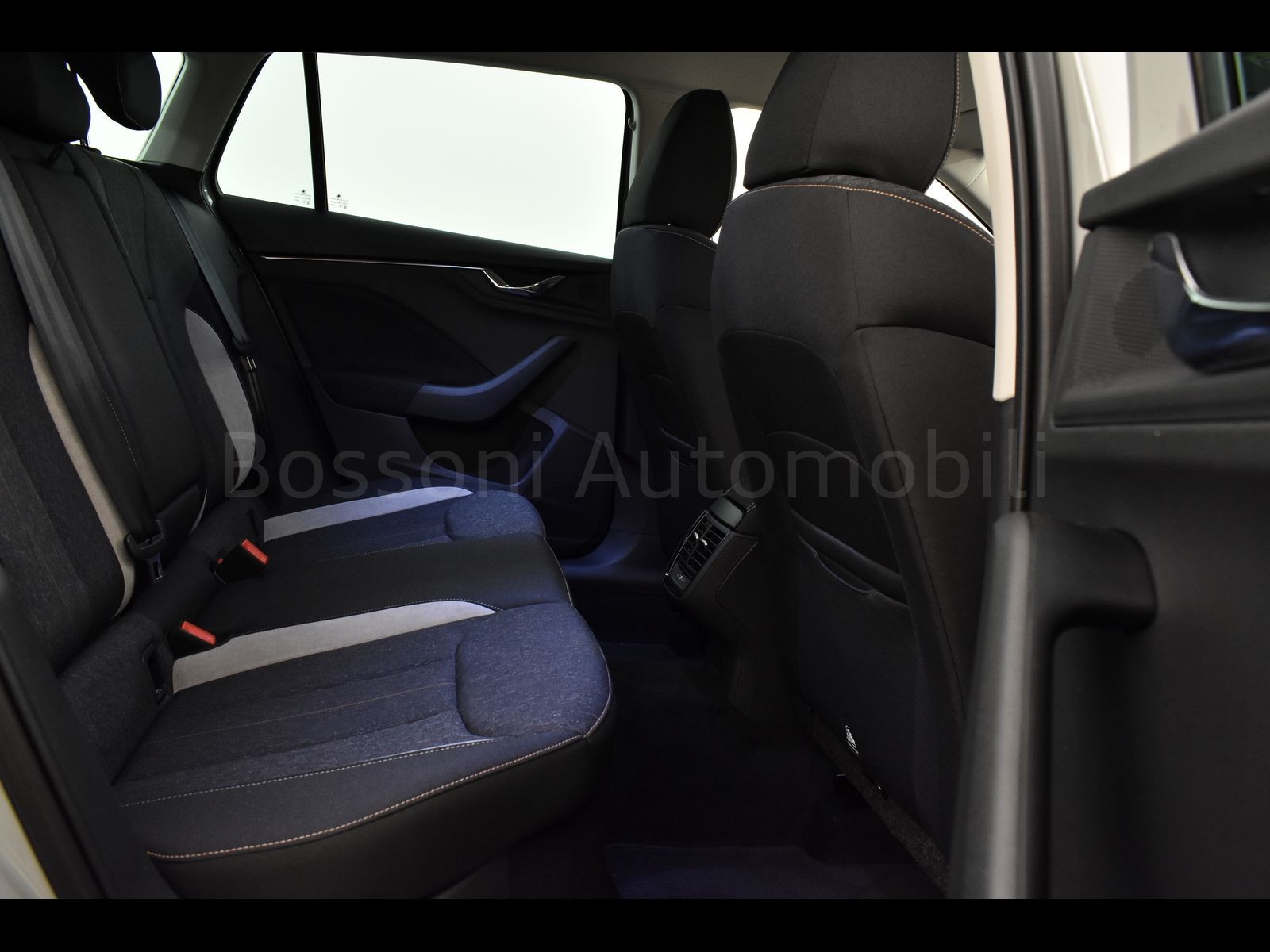 9 - Skoda Scala 1.5 tsi act 150cv style dsg