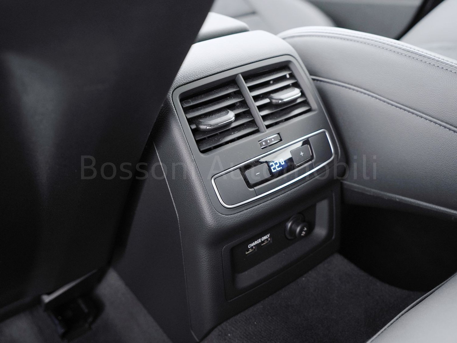 29 - Audi A4 allroad allroad 40 2.0 tdi mhev 204cv identity contrast quattro s tronic