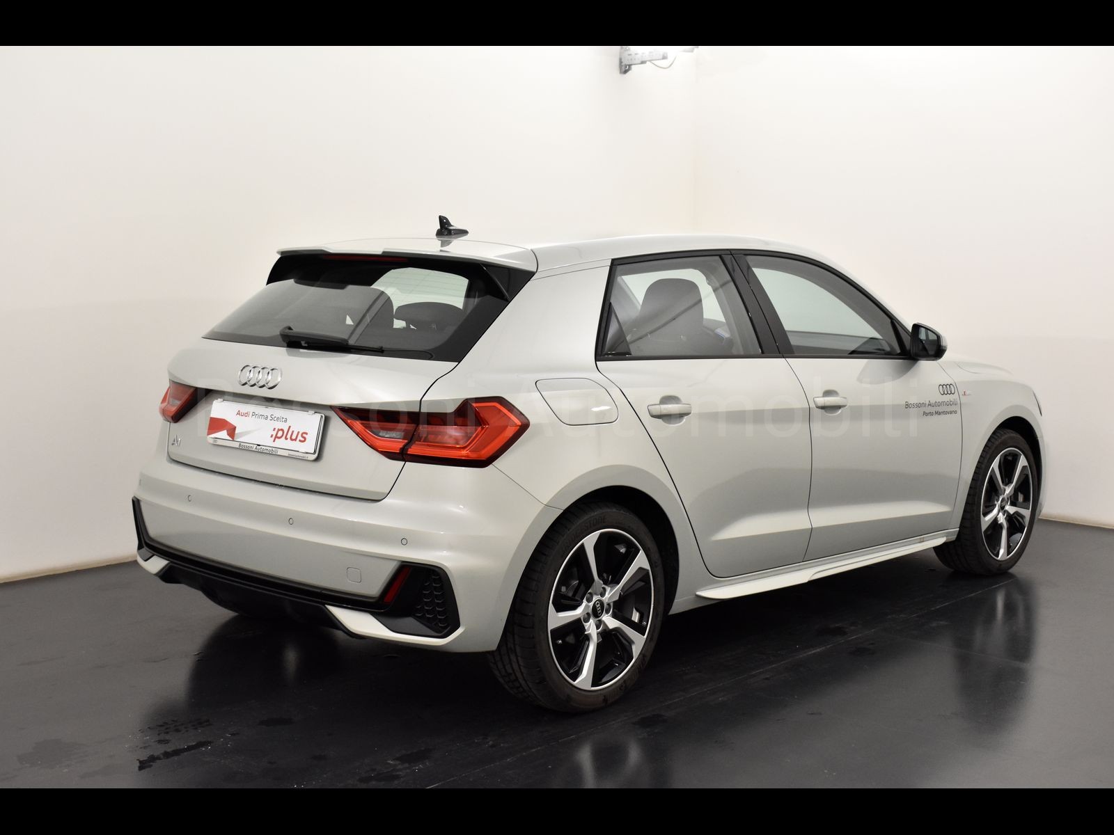 2 - Audi A1 sportback 30 1.0 tfsi 116cv s line edition s tronic