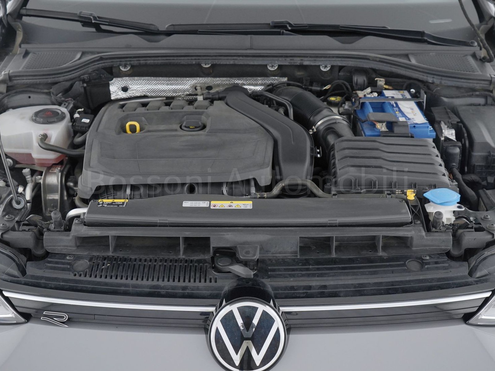 11 - Volkswagen Golf 1.5 tsi evo act 150cv r-line