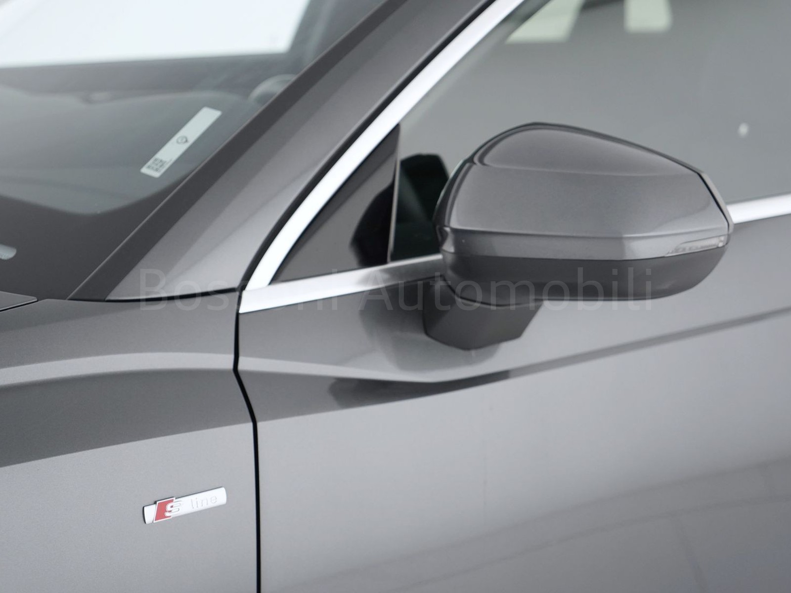 35 - Audi Q3 35 2.0 tdi s line edition s tronic