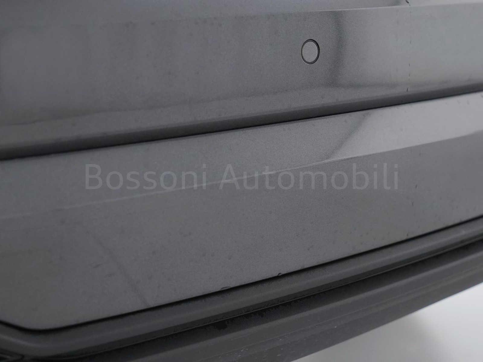 8 - Audi Q3 35 2.0 tdi s line edition s tronic