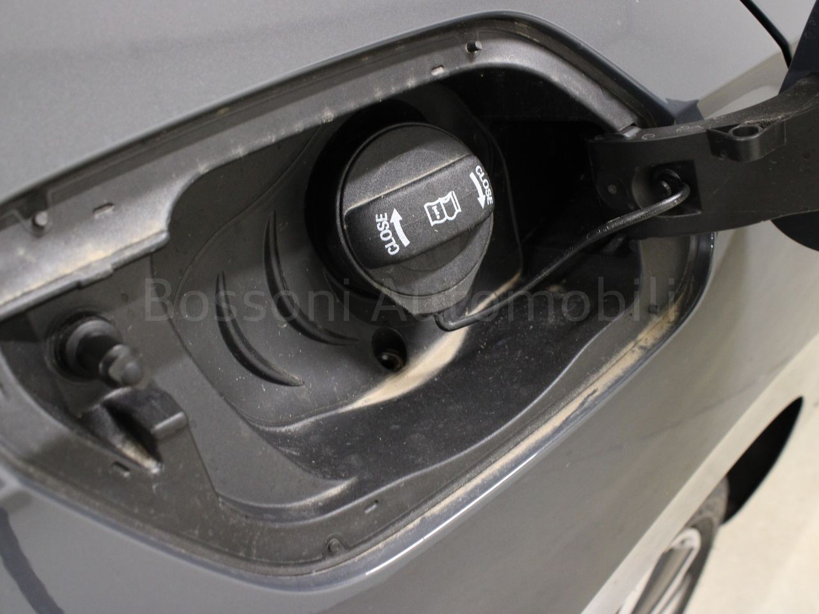 28 - Volkswagen Golf 1.5 tsi ehybrid 204cv edition plus dsg