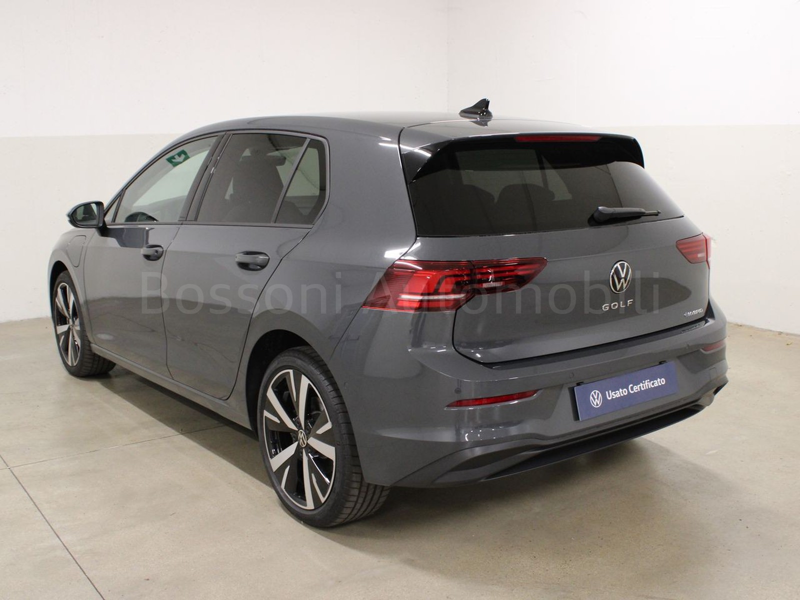 4 - Volkswagen Golf 1.5 tsi ehybrid 204cv edition plus dsg