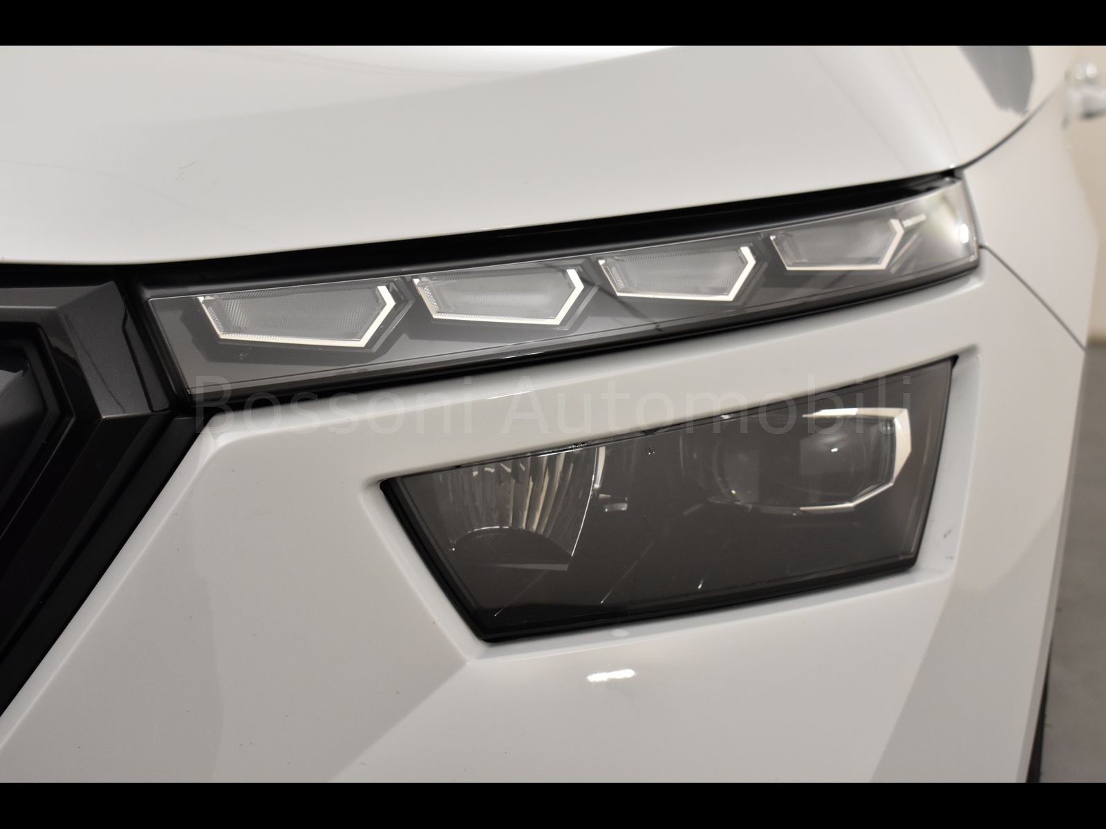 14 - Skoda Kamiq 1.0 tsi 110cv dark shade