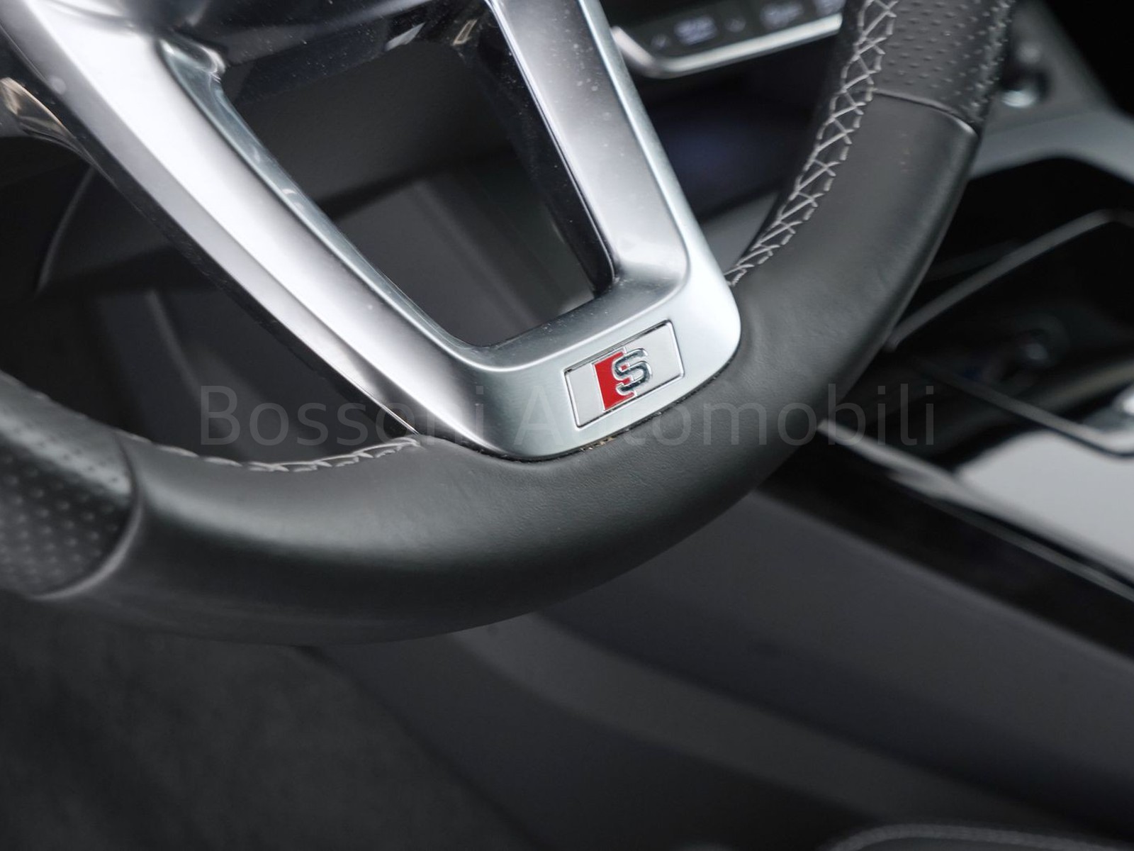 27 - Audi Q5 sportback 40 2.0 tdi mhev 12v s line quattro s tronic