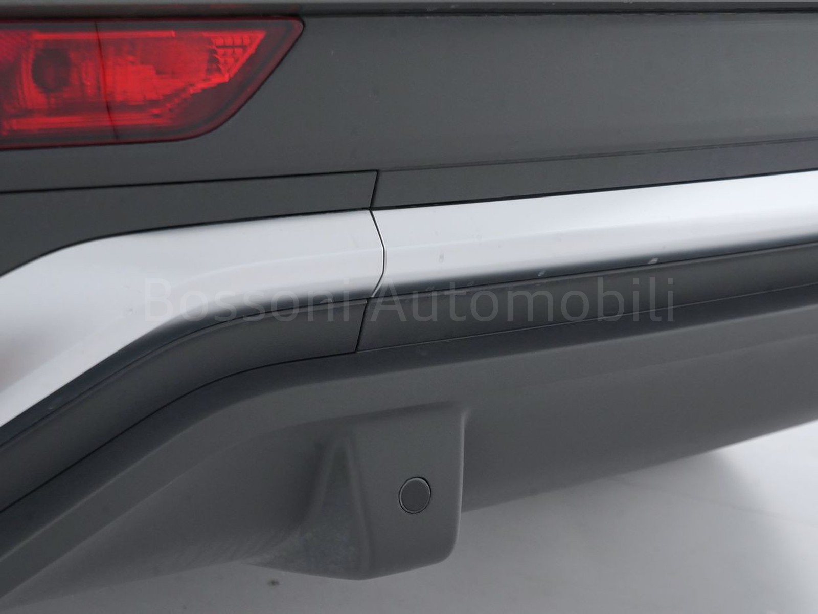 8 - Audi Q5 sportback 40 2.0 tdi mhev 12v s line quattro s tronic