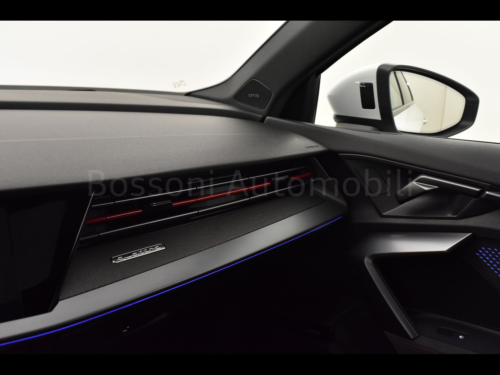 27 - Audi RS3 sportback 2.5 tfsi quattro