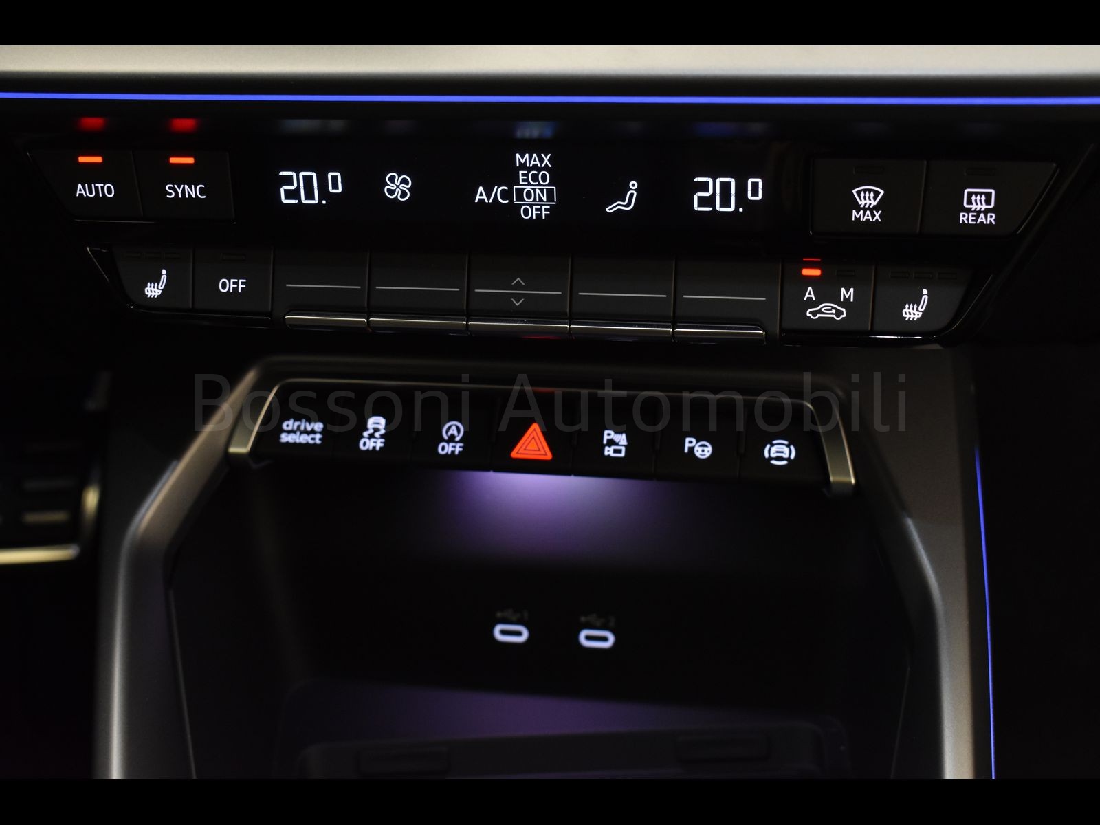 8 - Audi RS3 sportback 2.5 tfsi quattro