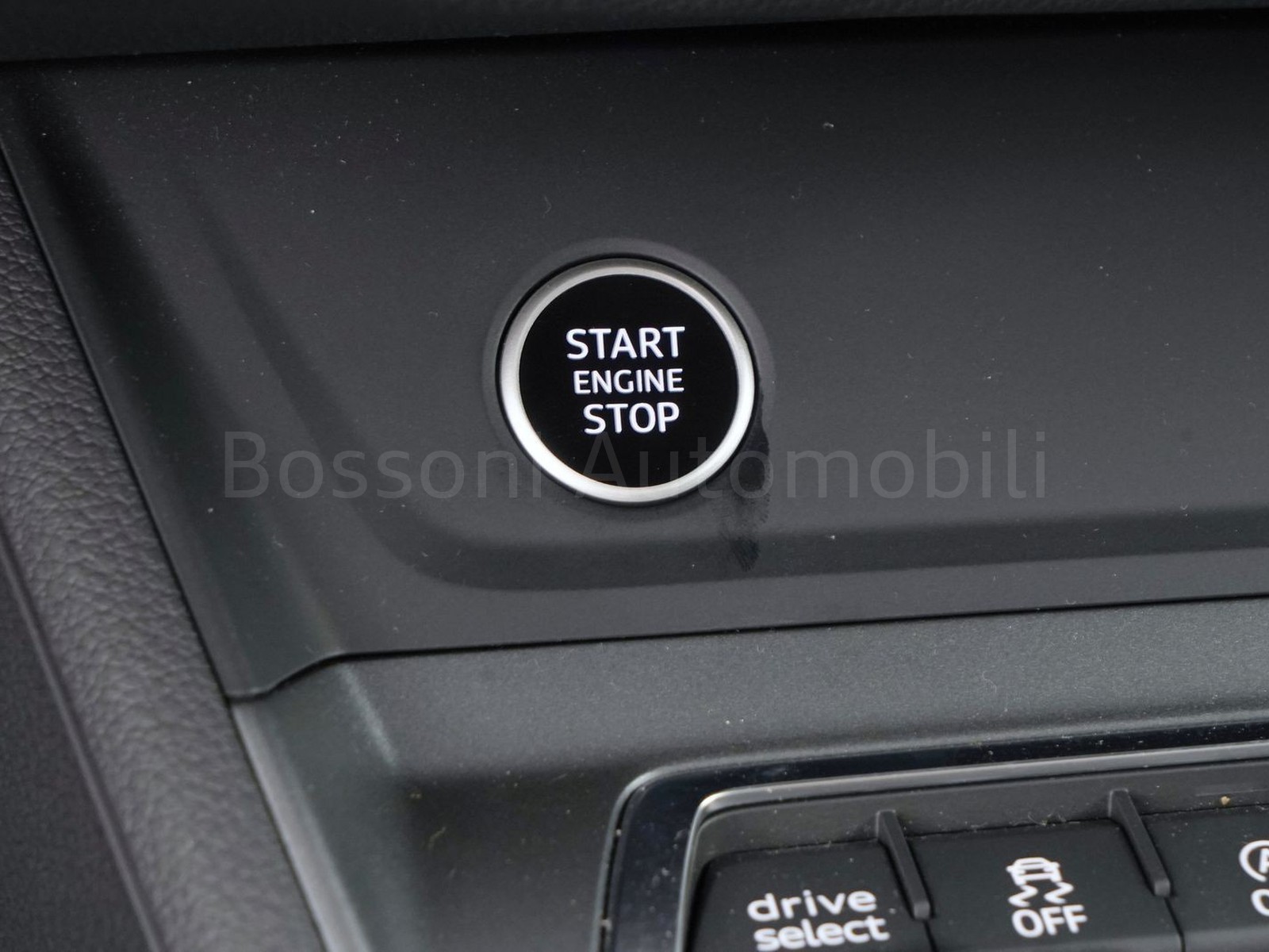 23 - Audi Q3 sportback 40 2.0 tdi 193cv s line edition quattro s tronic