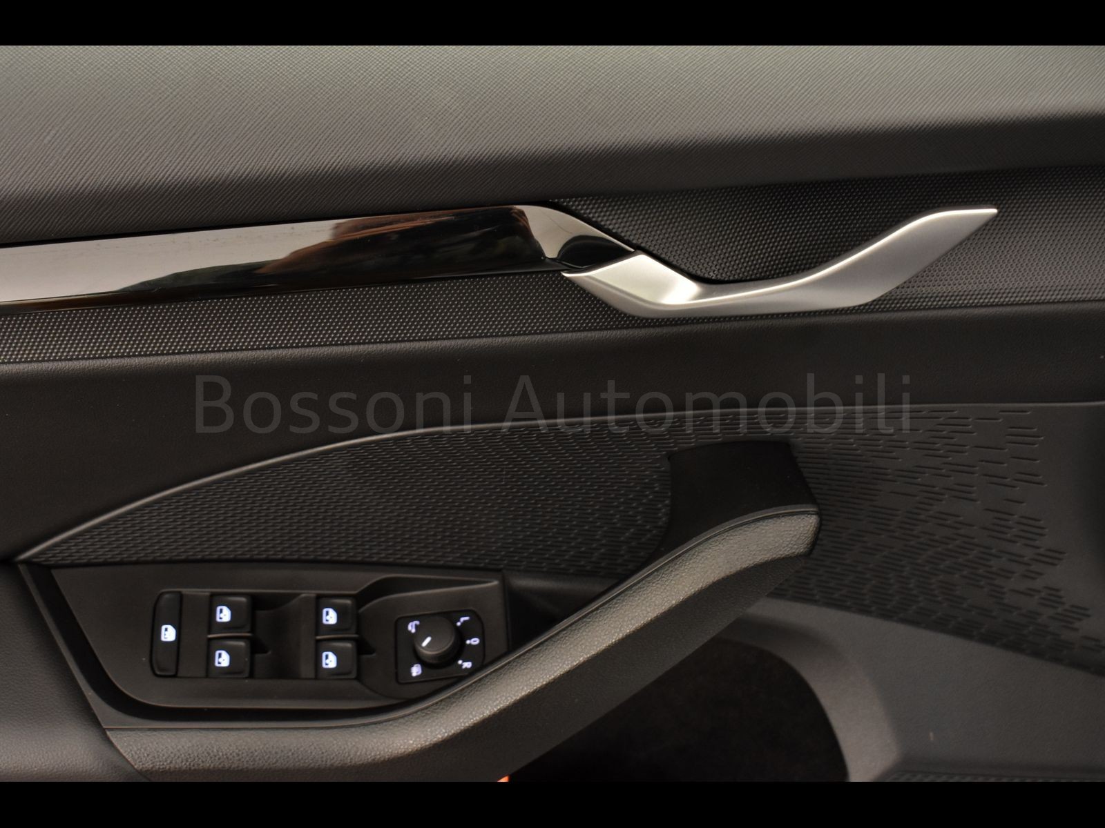 16 - Skoda Octavia wagon 2.0 tdi 150cv executive dsg