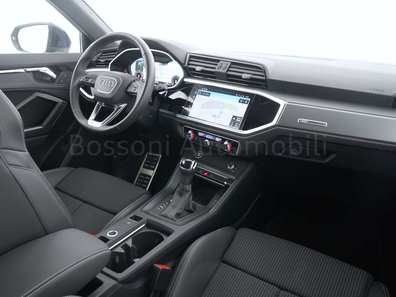 4 - Audi Q3 sportback 35 2.0 tdi s line edition s tronic