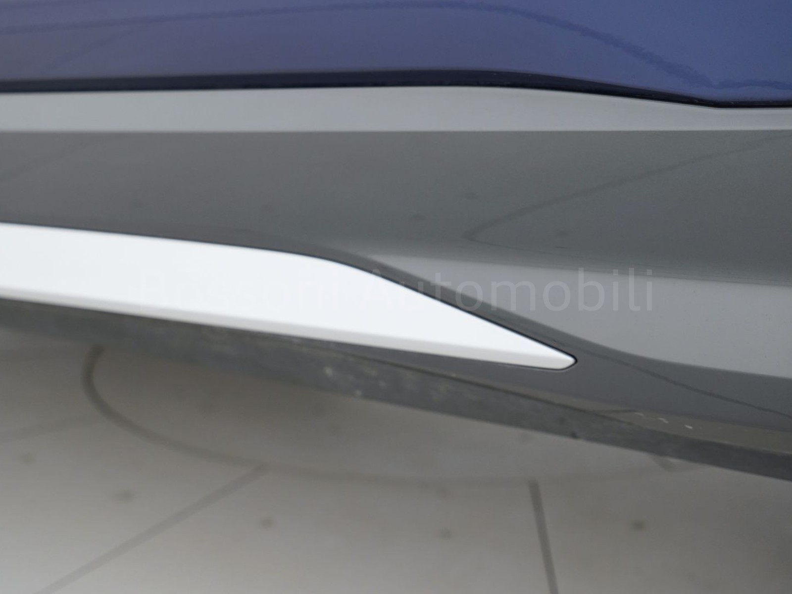 36 - Audi Q3 sportback 35 2.0 tdi s line edition s tronic