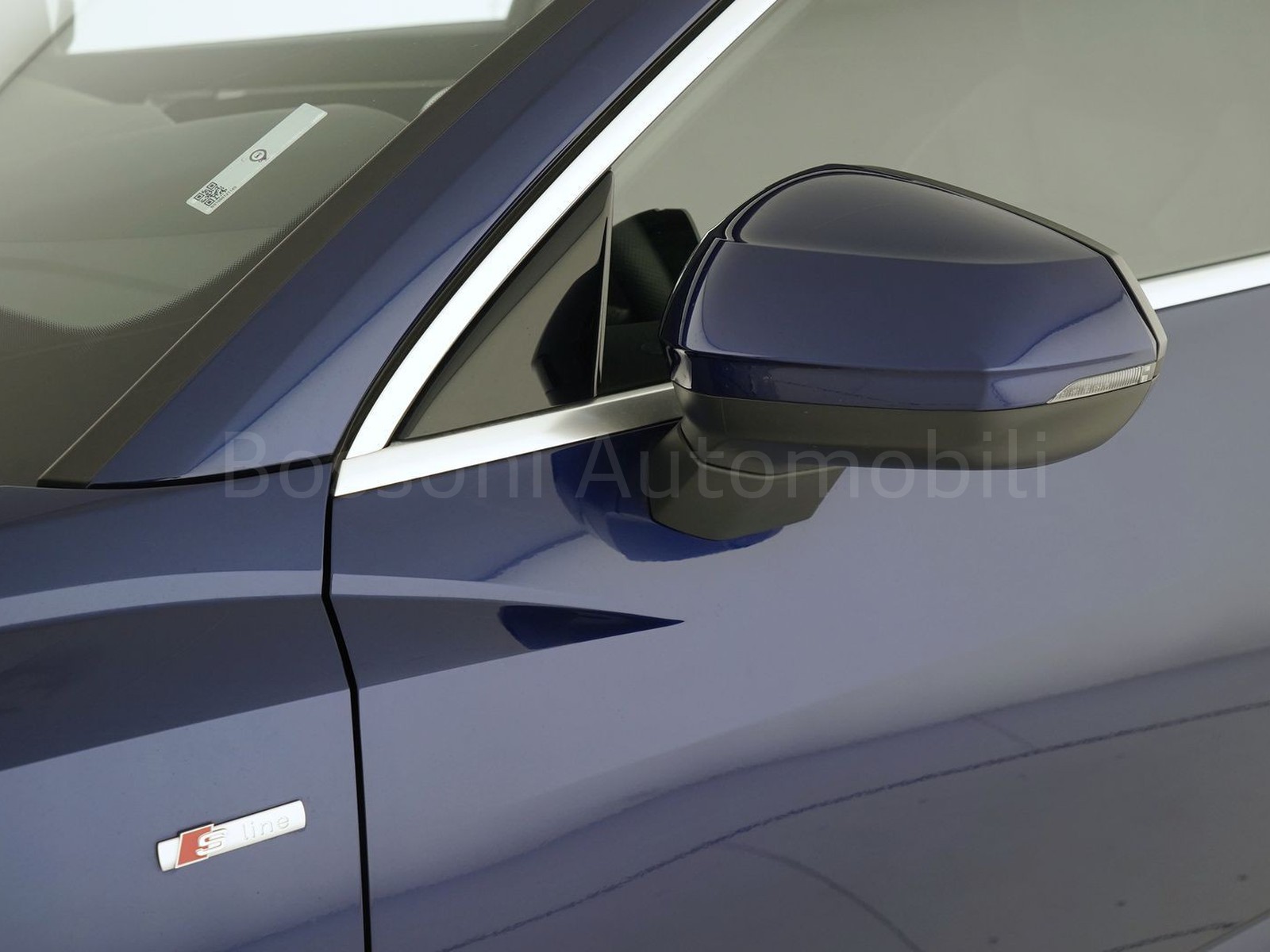 38 - Audi Q3 sportback 35 2.0 tdi s line edition s tronic