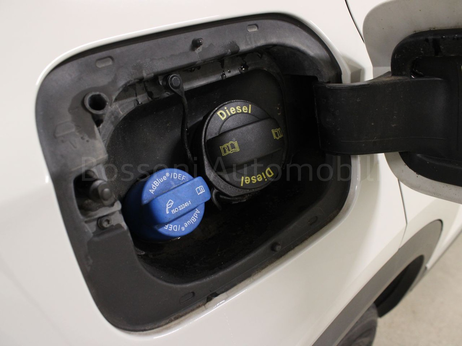 27 - Volkswagen T-Roc 2.0 tdi scr 150cv style dsg