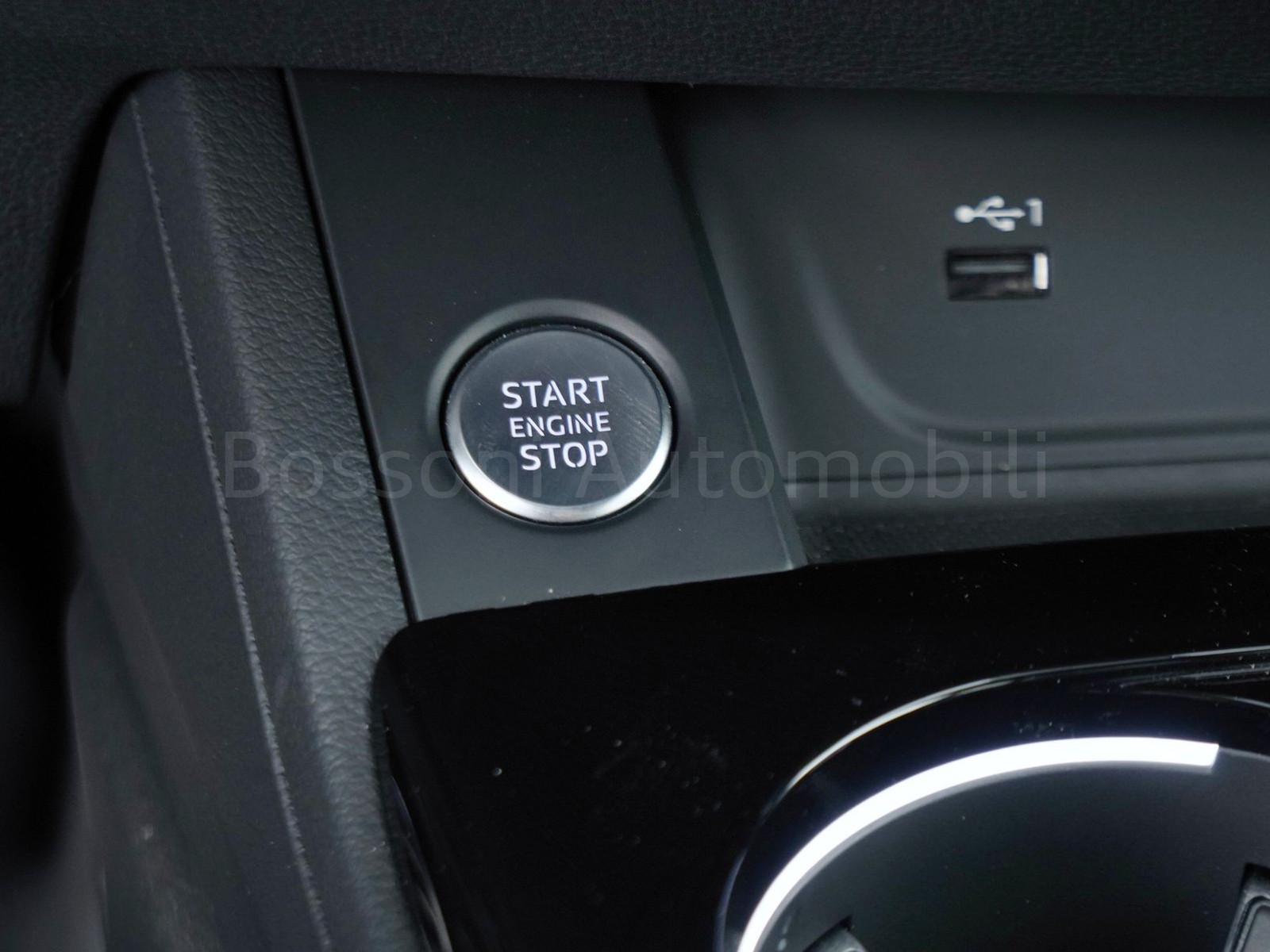 23 - Audi A4 avant 40 2.0 tdi mhev 204cv s line edition quattro s tronic