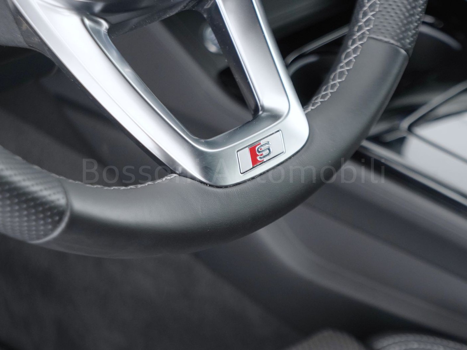 27 - Audi A4 avant 40 2.0 tdi mhev 204cv s line edition quattro s tronic