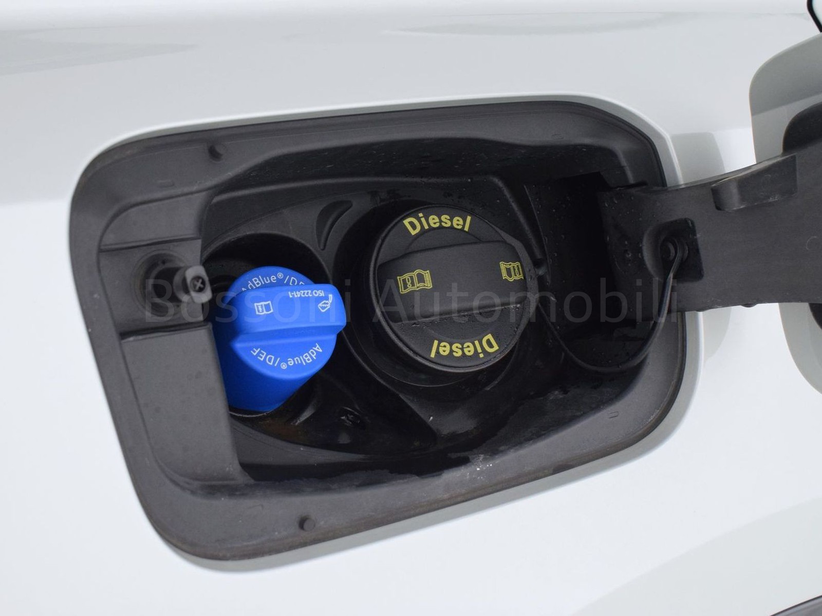 33 - Audi Q3 sportback 35 2.0 tdi s line edition s tronic