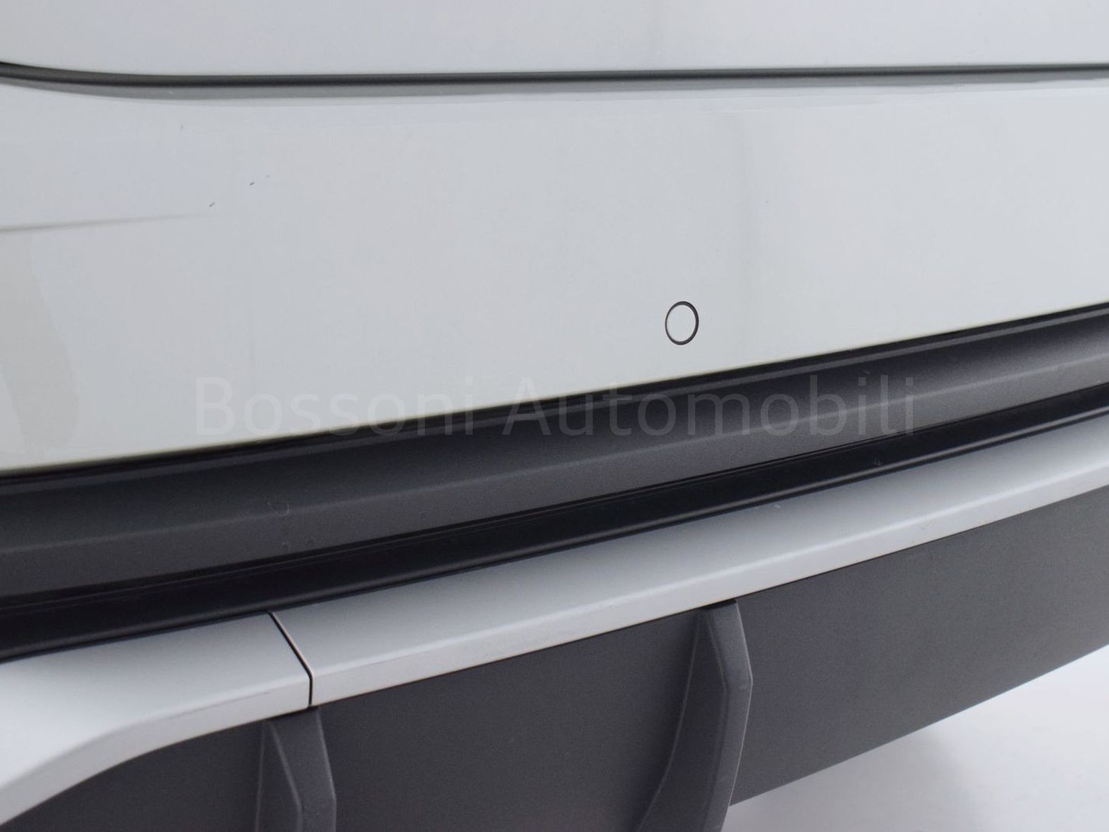 8 - Audi Q3 sportback 35 2.0 tdi s line edition s tronic