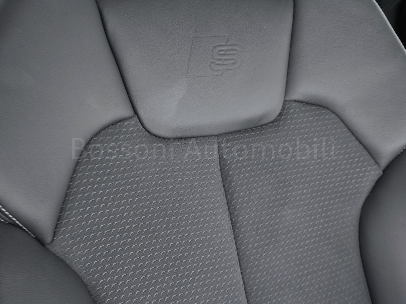 20 - Audi Q5 sportback 40 2.0 tdi mhev 12v s line quattro s tronic