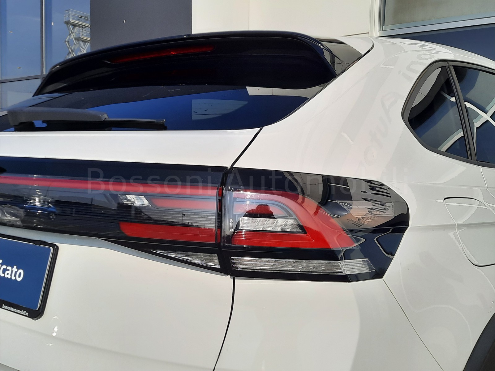 21 - Volkswagen Taigo 1.0 tsi 95cv life