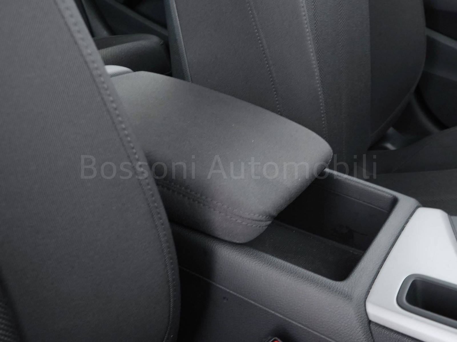 17 - Audi A4 avant 35 2.0 tdi mhev 163cv business advanced s tronic