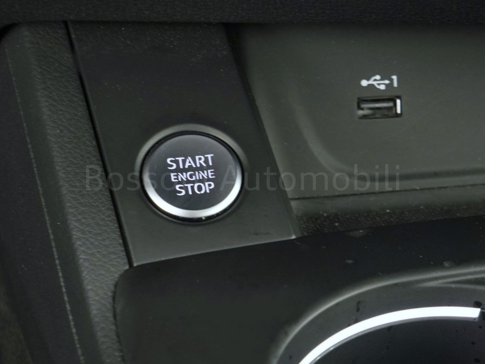 23 - Audi A4 avant 35 2.0 tdi mhev 163cv business advanced s tronic