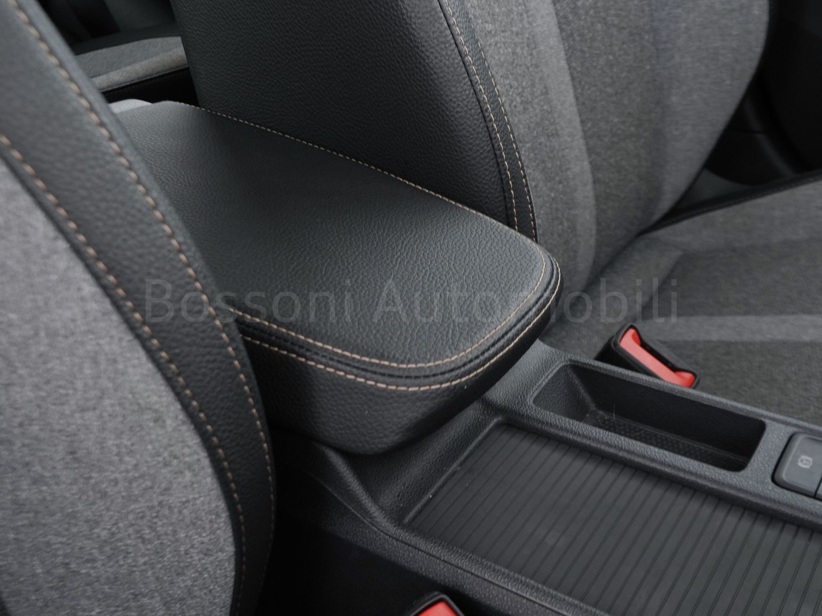 18 - Skoda Octavia wagon 2.0 tdi 150cv executive dsg