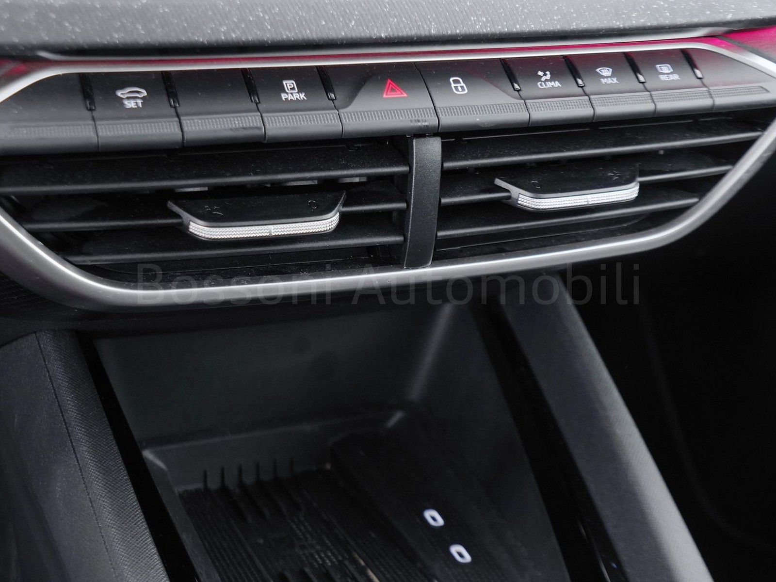 24 - Skoda Octavia wagon 2.0 tdi 150cv executive dsg