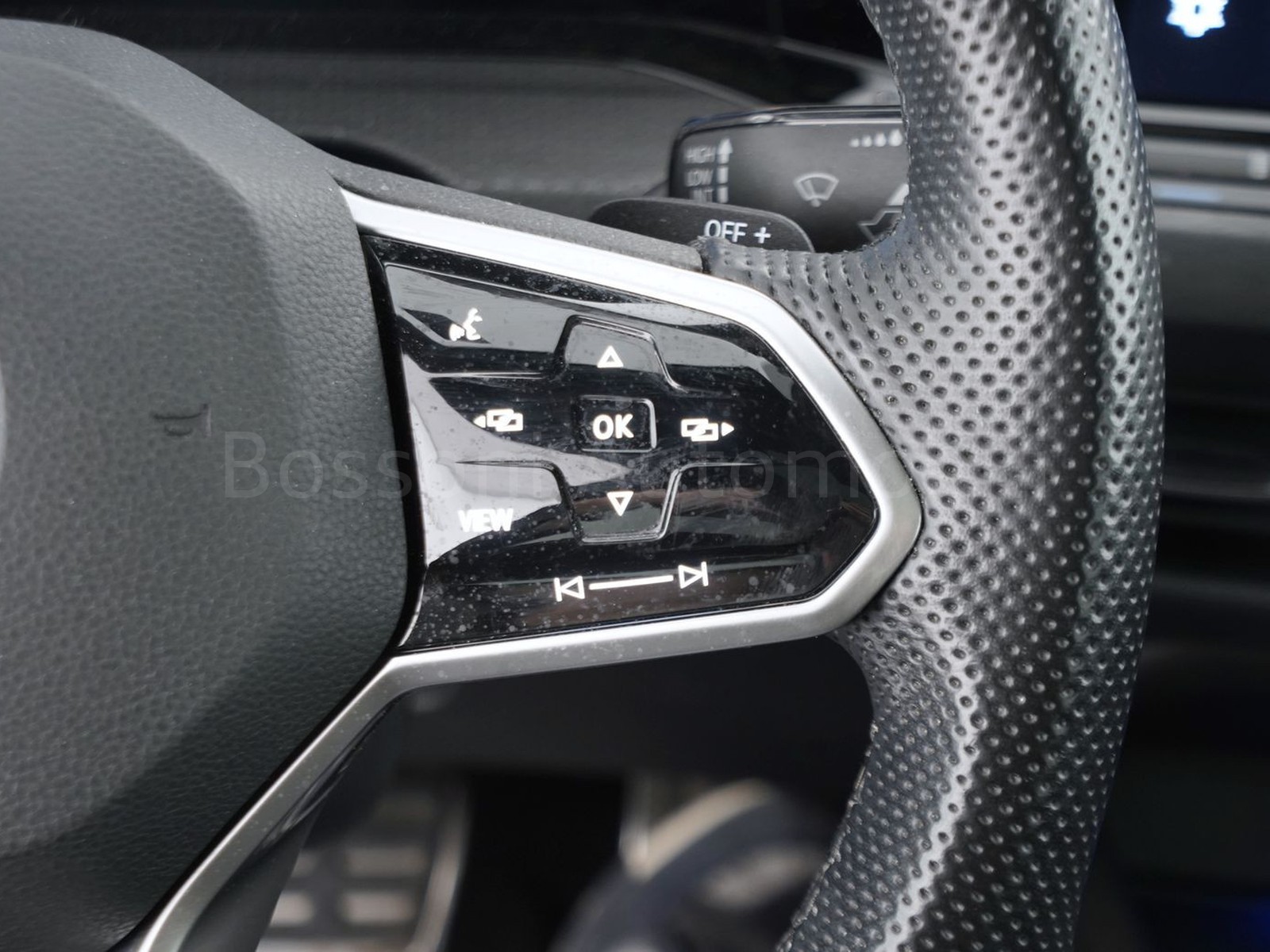 32 - Volkswagen Golf 2.0 tdi 200cv gtd dsg