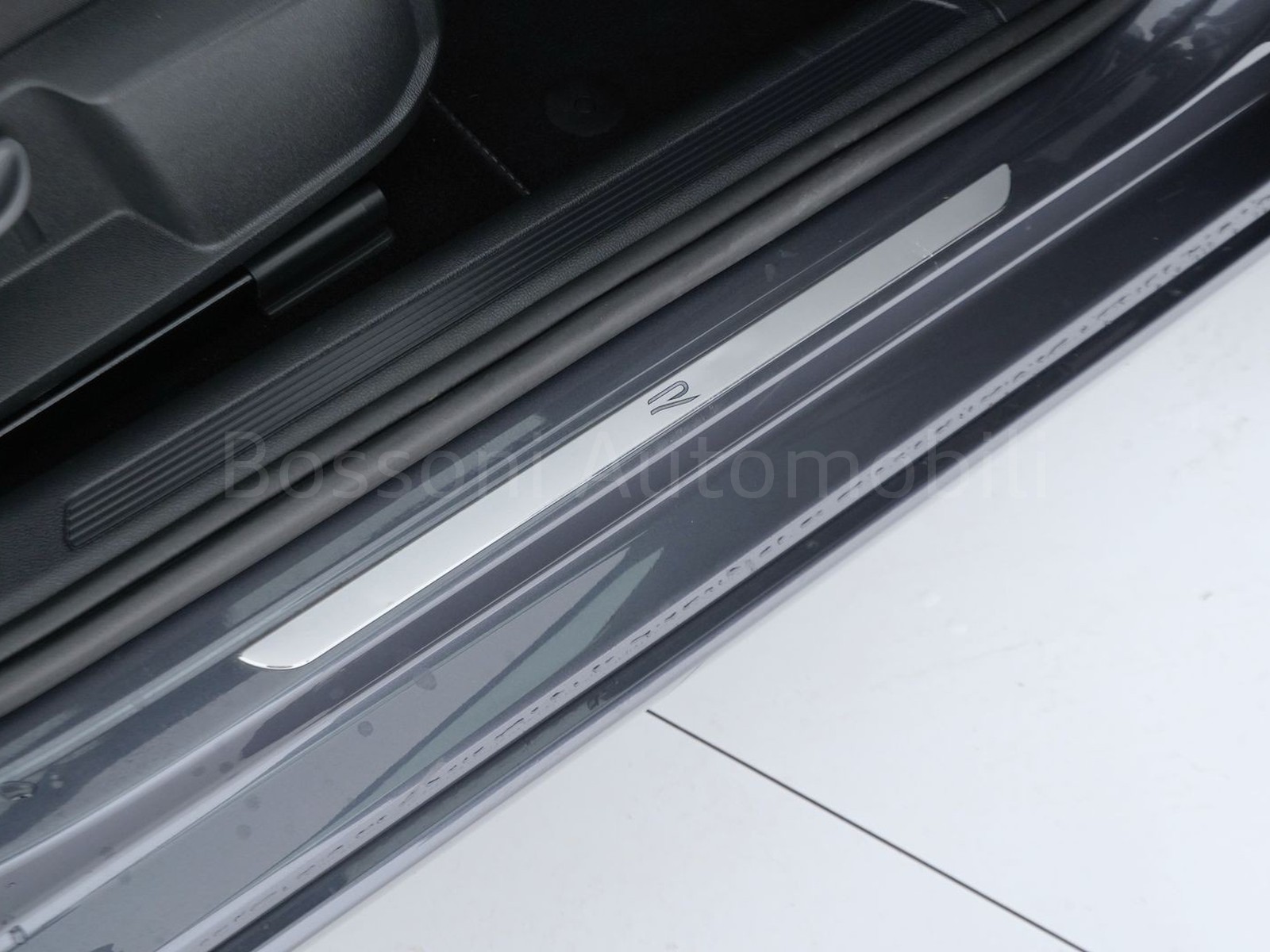 20 - Volkswagen Taigo 1.0 tsi 110cv r-line