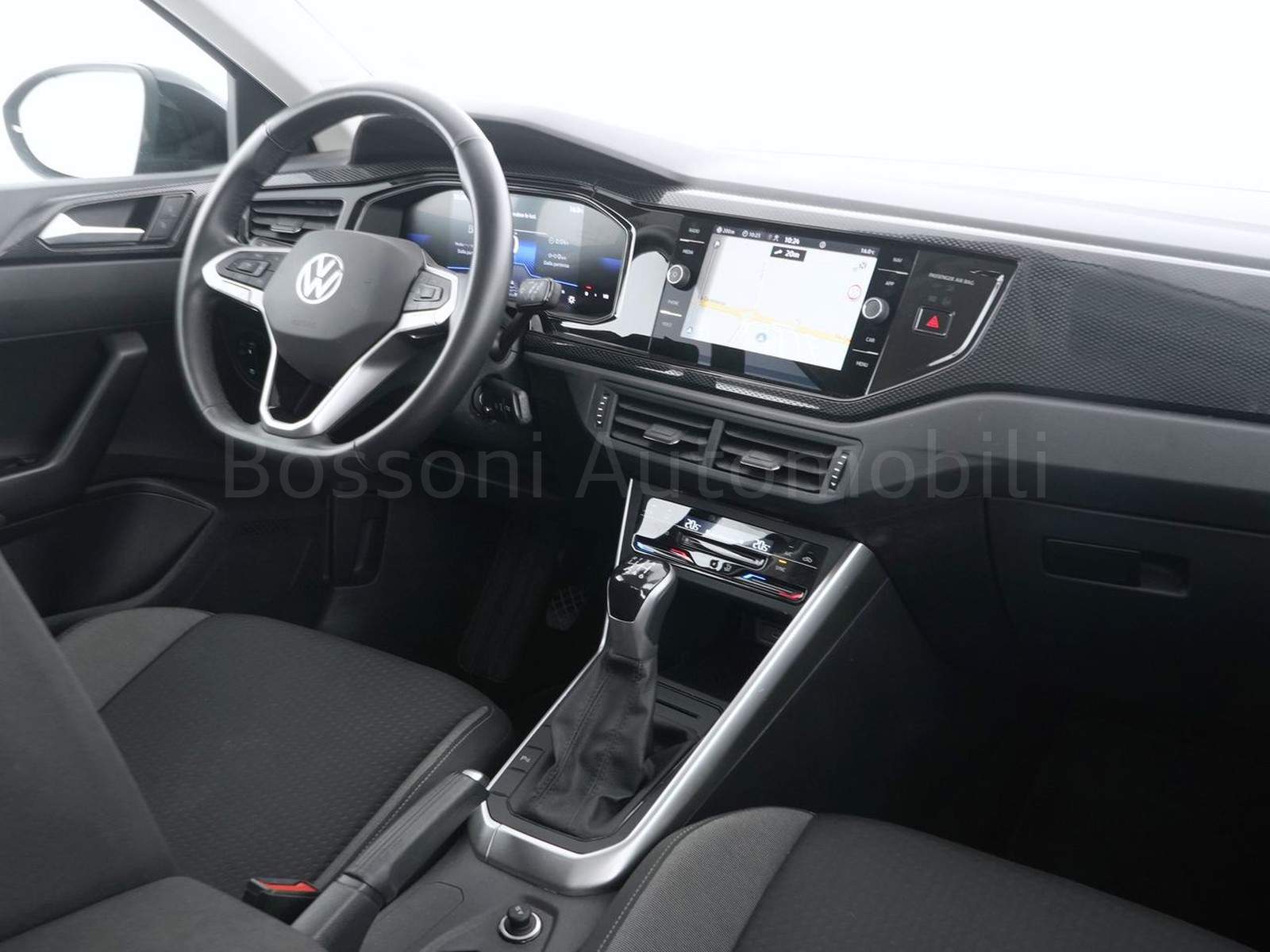 6 - Volkswagen Taigo 1.0 tsi 115cv life